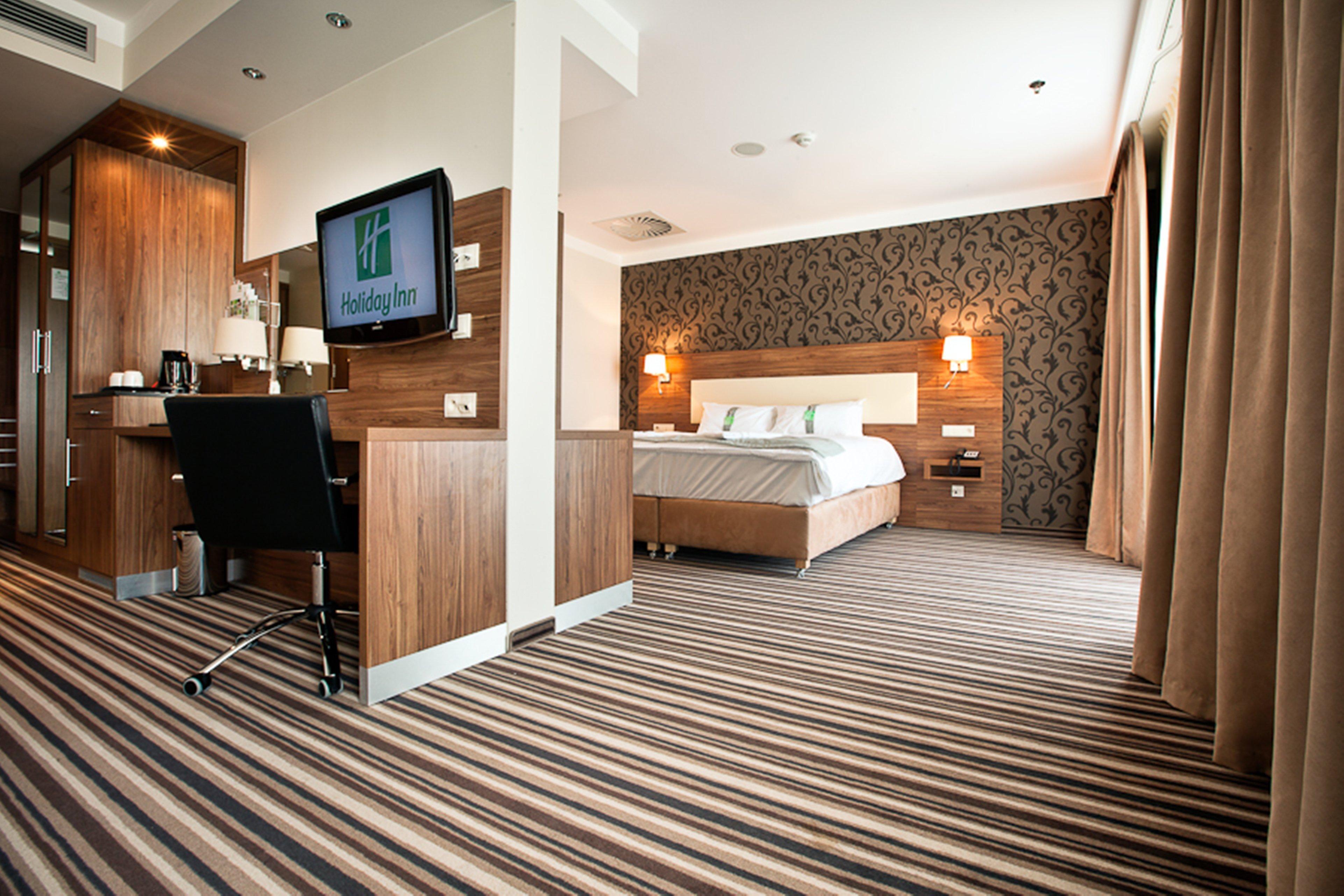 Holiday Inn Lodz By Ihg Exterior photo