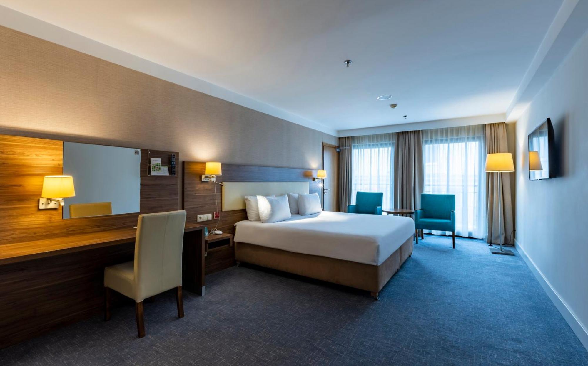 Holiday Inn Lodz By Ihg Exterior photo
